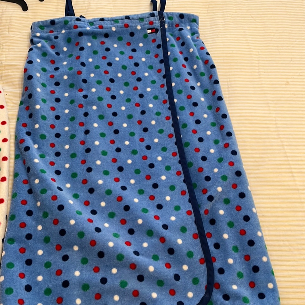 Shower wrap